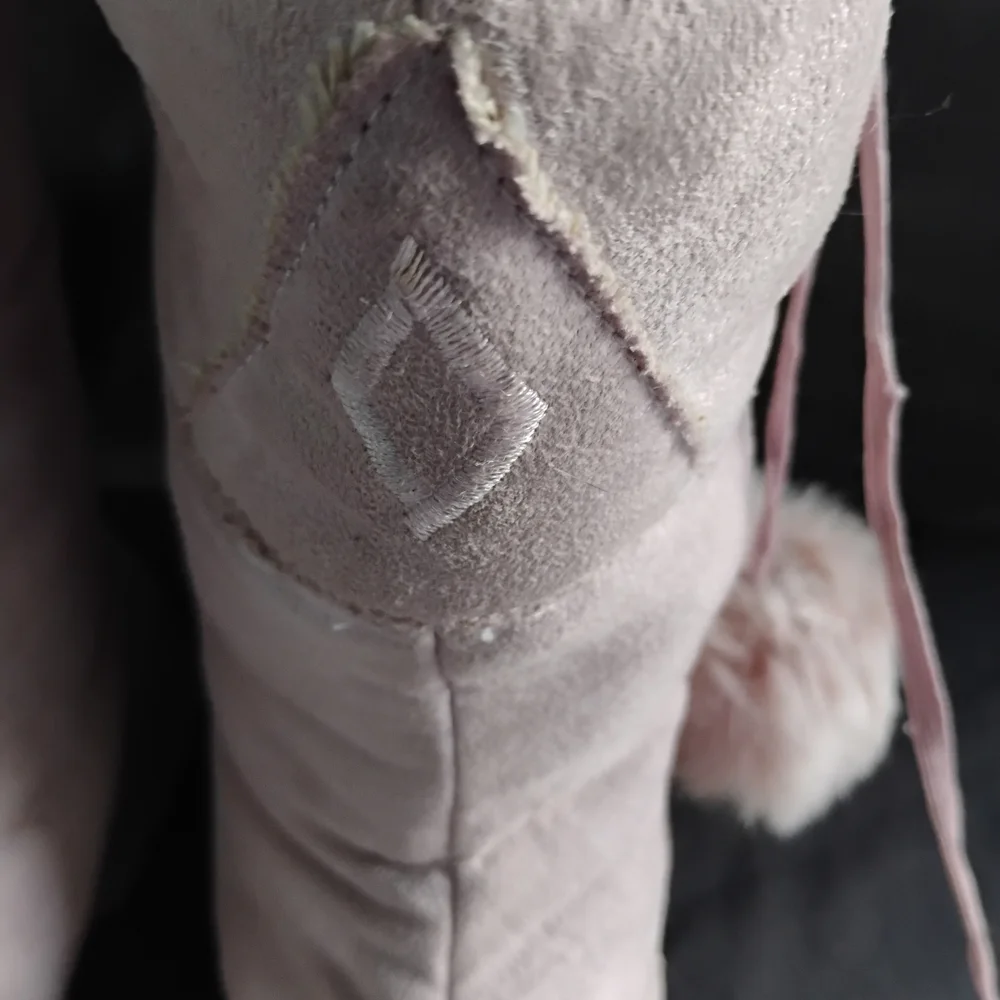 Route 66 Suede/Fur Insulated Boots/w Pom Poms - Picture 3 of 10